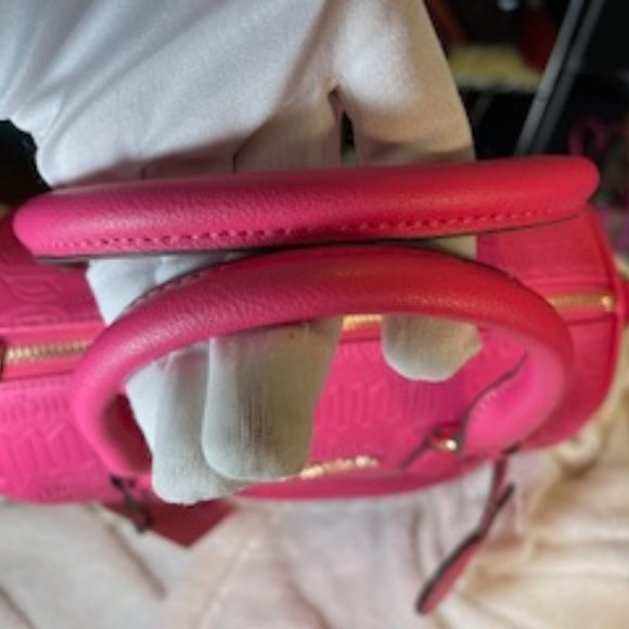 JUICY COUTURE NWT HOT PINK HAND/SHOULDER/CROSSBODY BAG - Picture 7 of 8